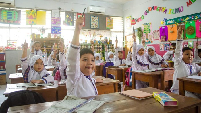 Siswa Di Negara Ini Cuma Sekolah 4 Hari Seminggu